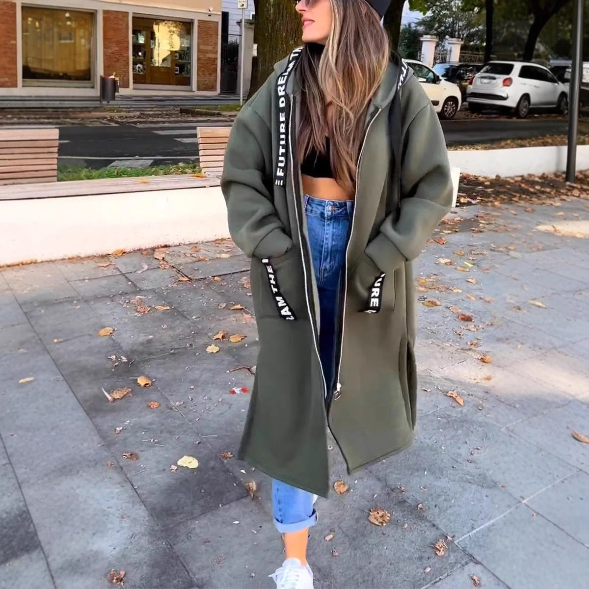 Women’s Long Hooded Sweatshirt – Oversized Winter Hoodie with Pockets